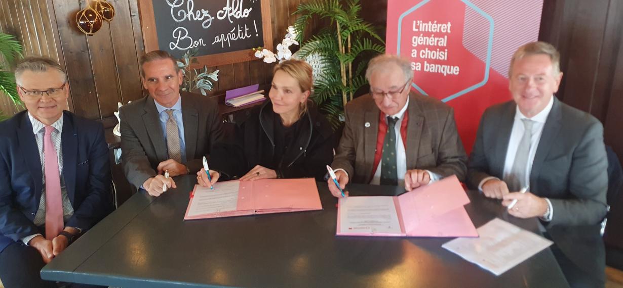 Signature Banque des territoires convention La Teste Petit Nice