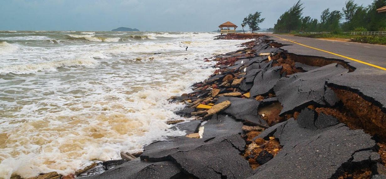 Erosion route littorale Togo