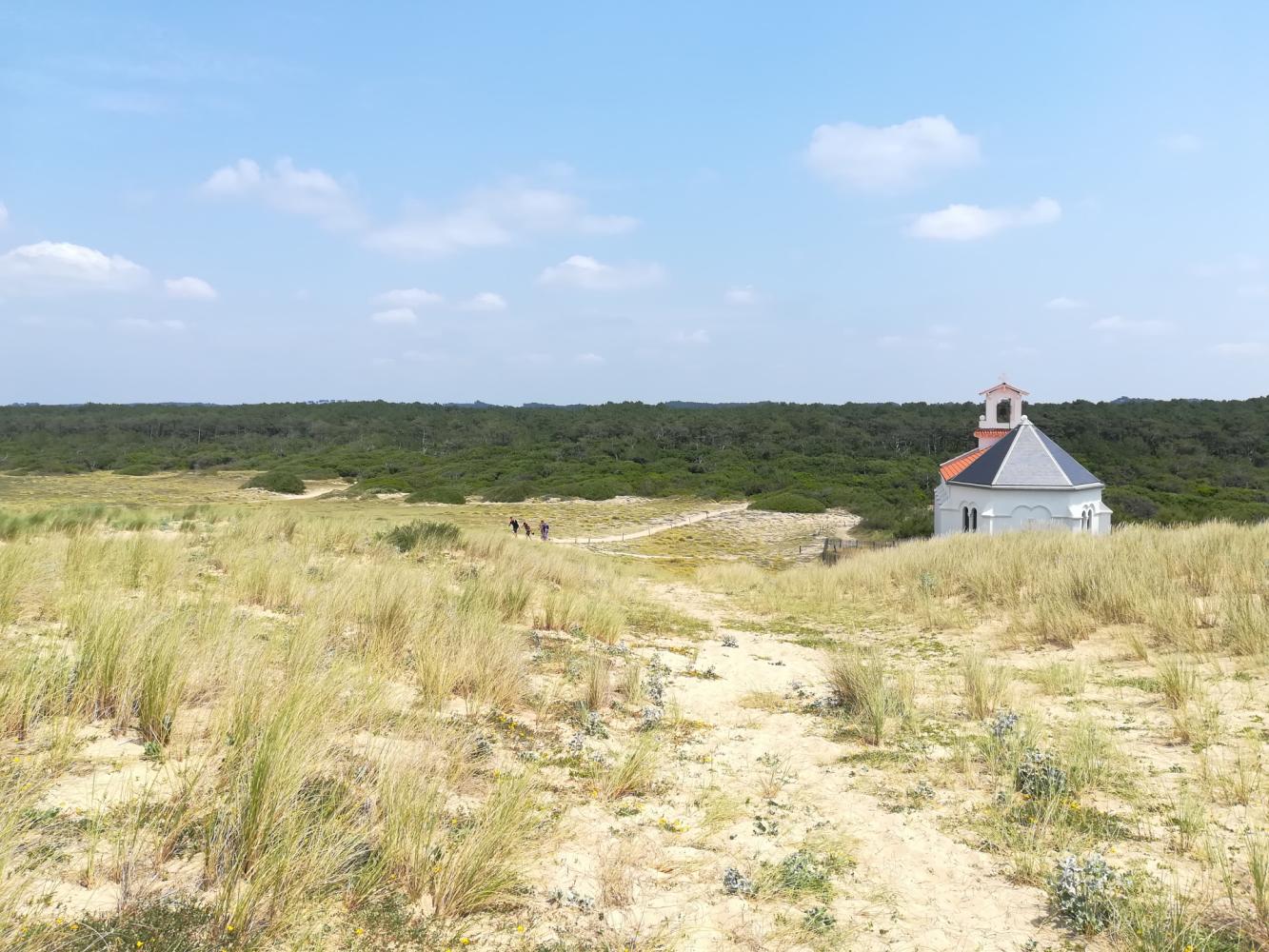 Chapelle de Labenne, site du Conservatoire du littoral au nord du secteur 