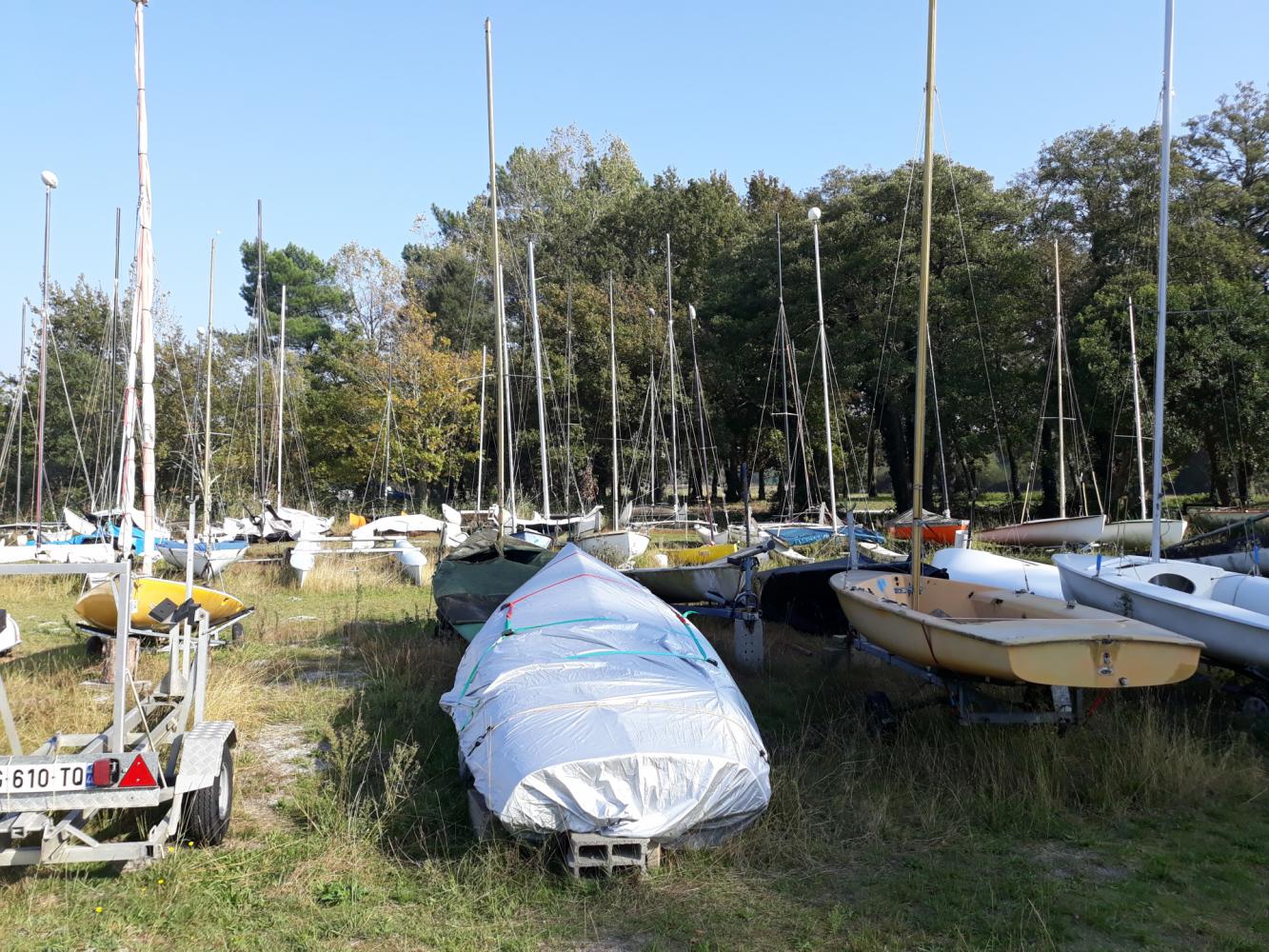 Bateaux sur la base de Laurens