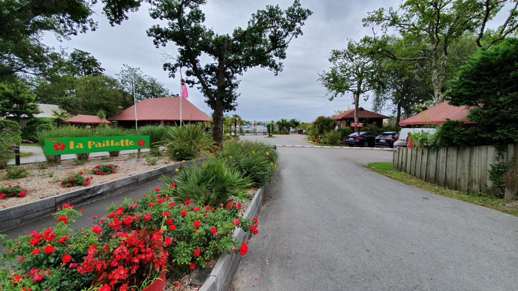 Hôtellerie de plein air sur site 