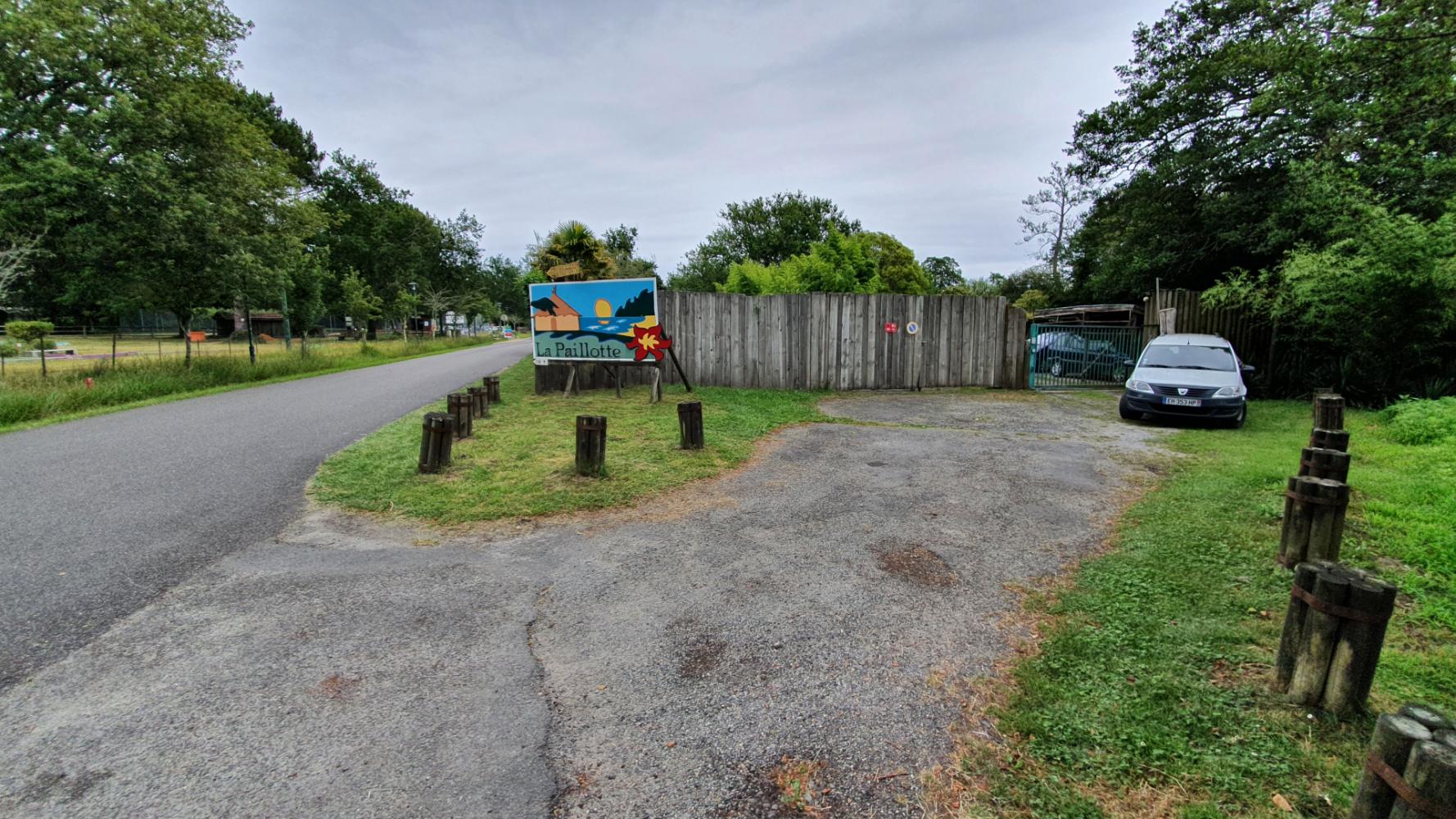 Hôtellerie de plein air sur site 