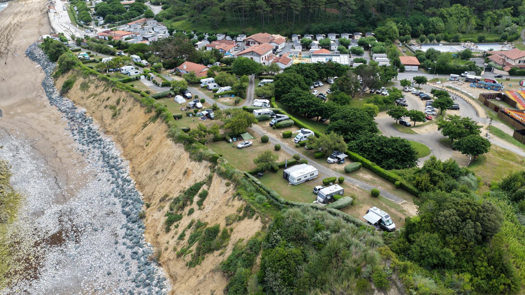 Vue aérienne du secteur d'Erromardie et des campings 