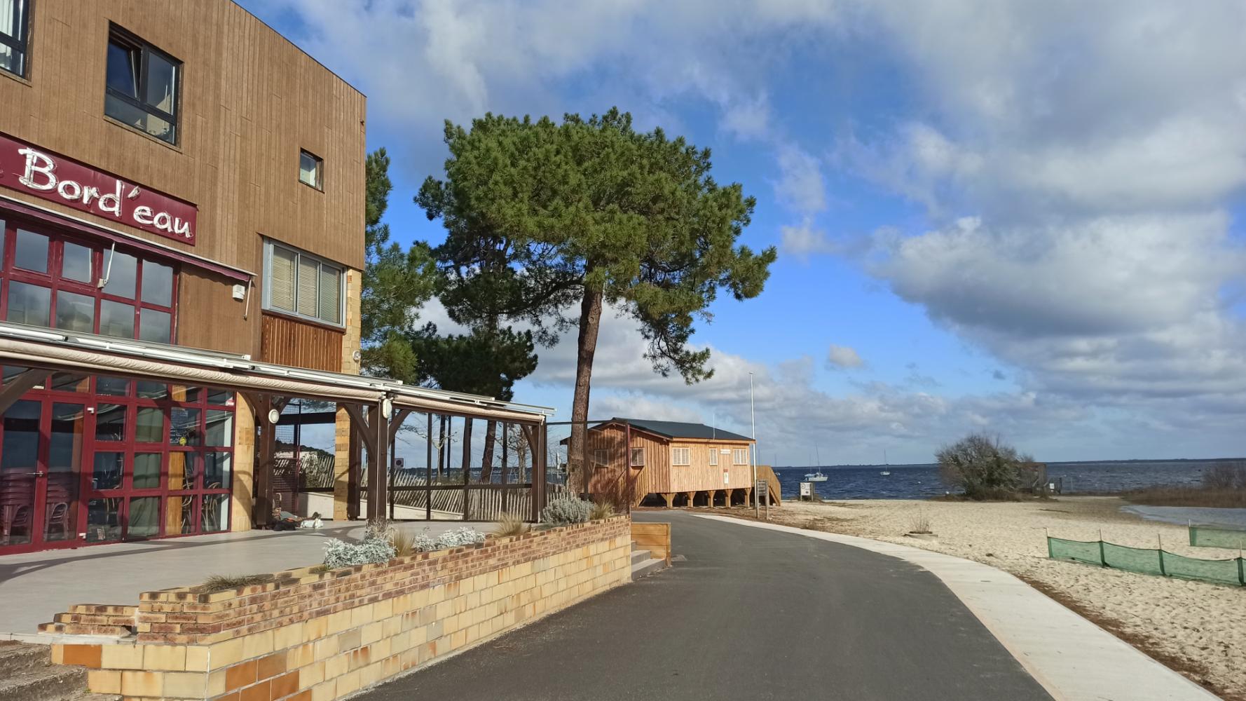 Poste de secours plage de Maubuisson