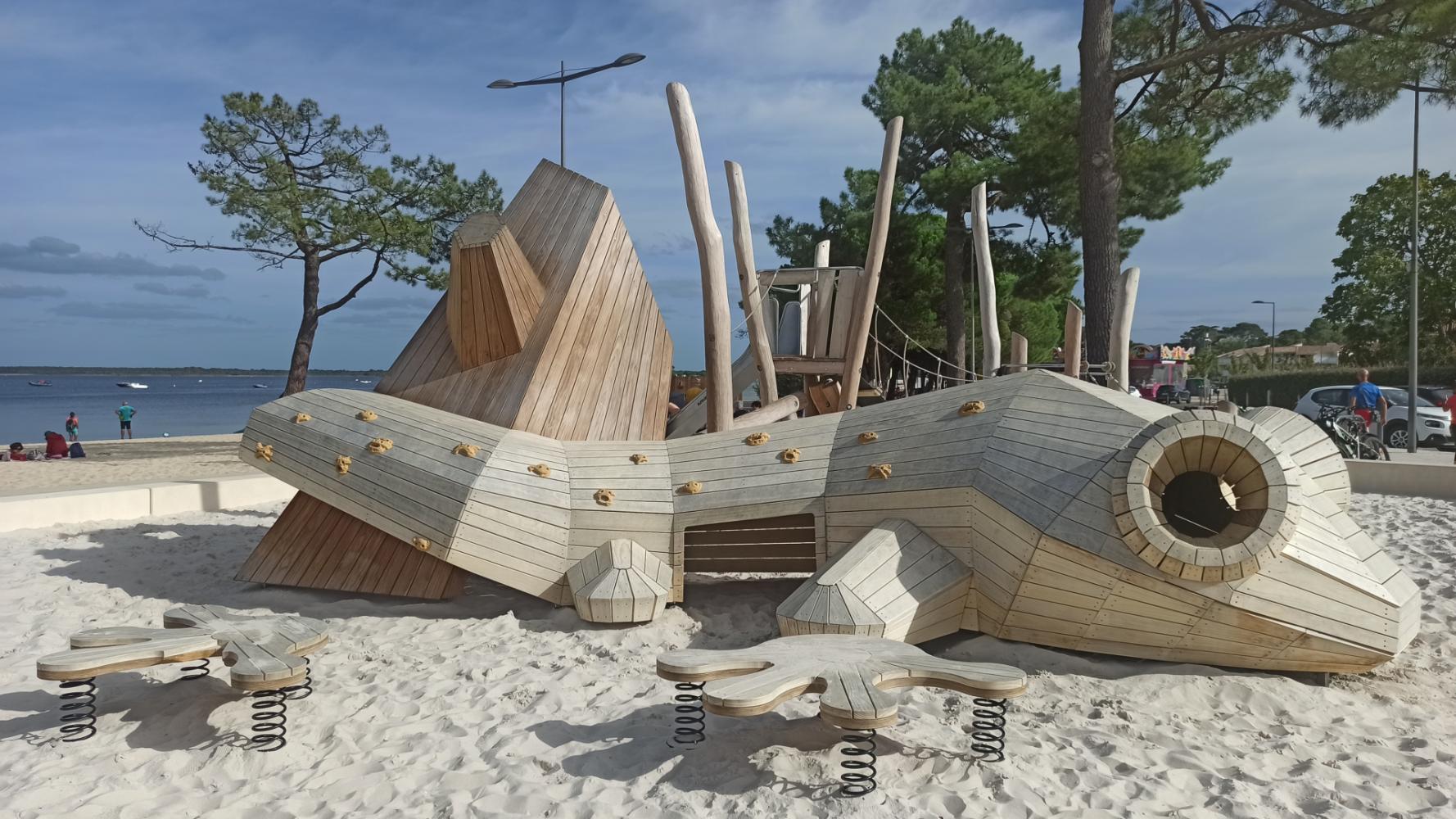 Place du pôle après travaux 5