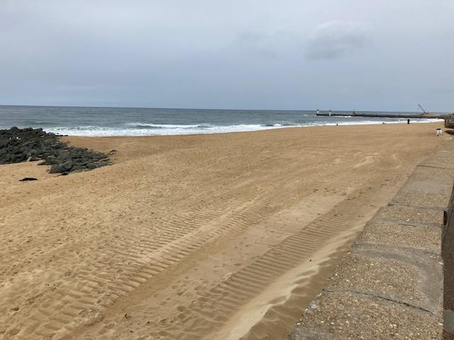 La plage centrale après les opérations de rechargement