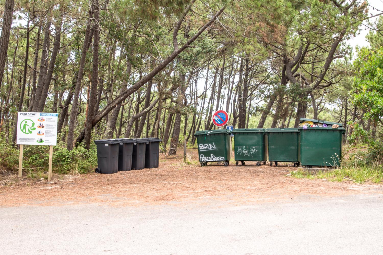 Aire de déchets sur le site de la Lette Blanche