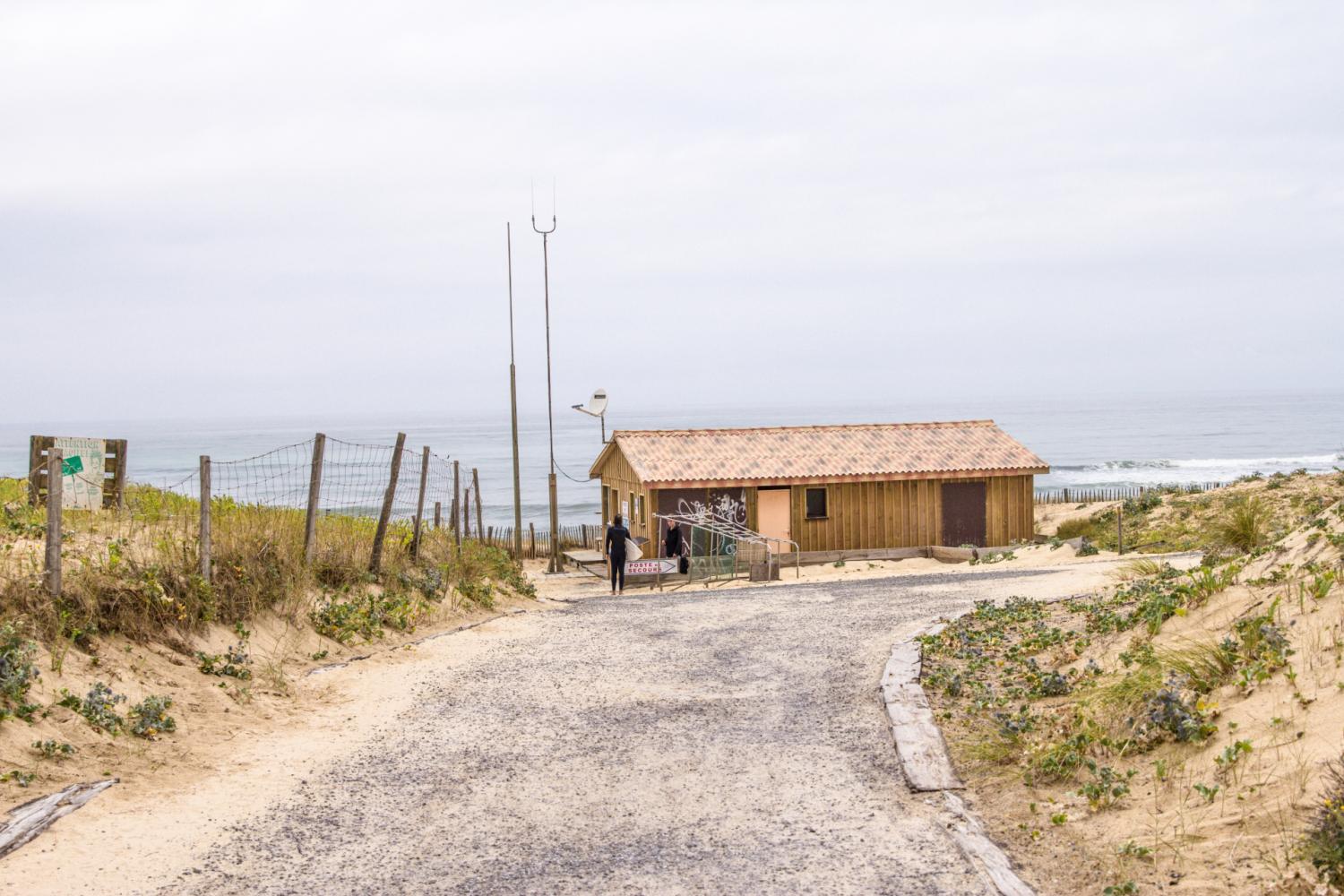 Poste de secours de la Plage de la Lette Blanche