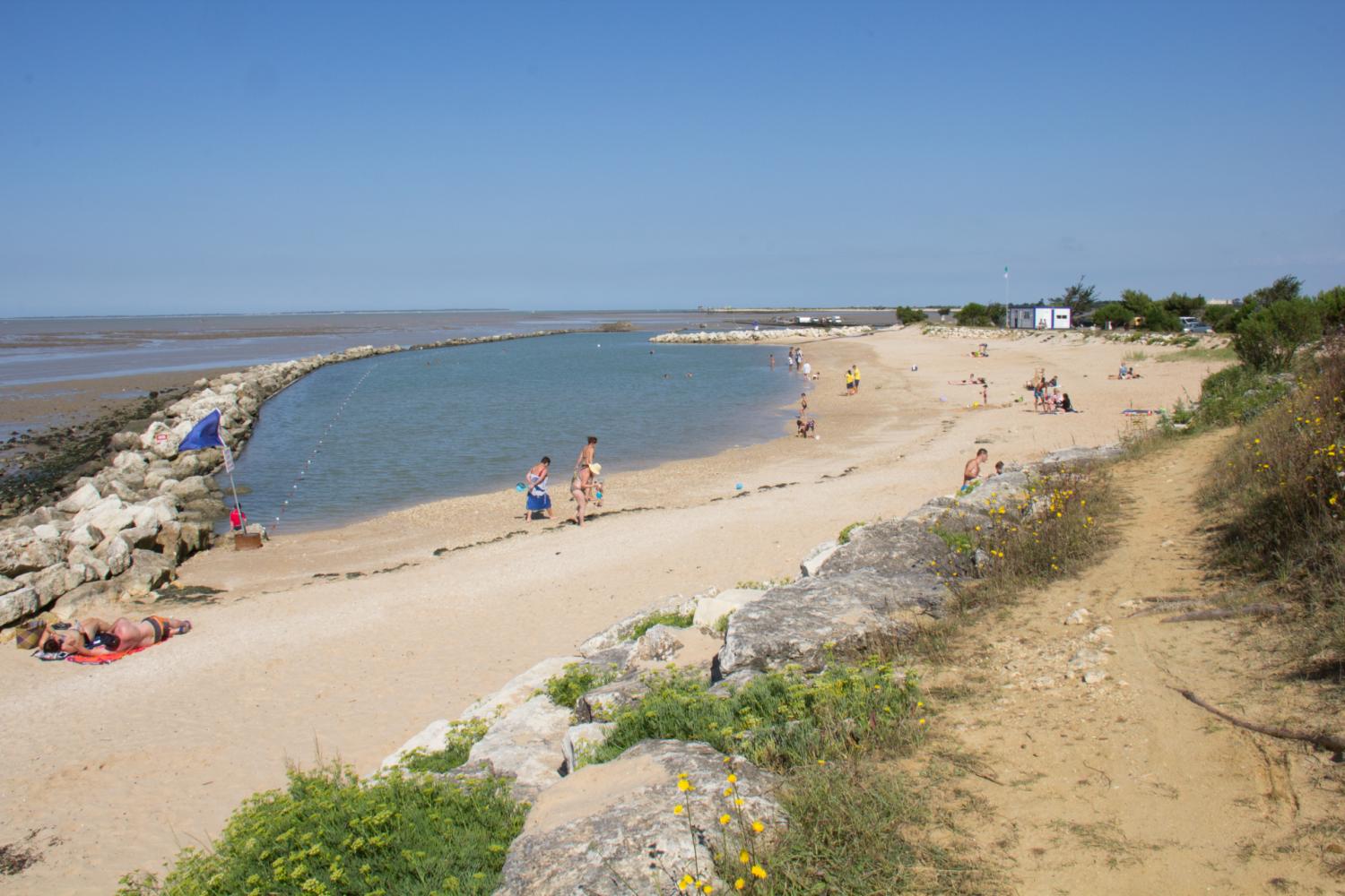 Retenue d'eau sur Port des Barques 