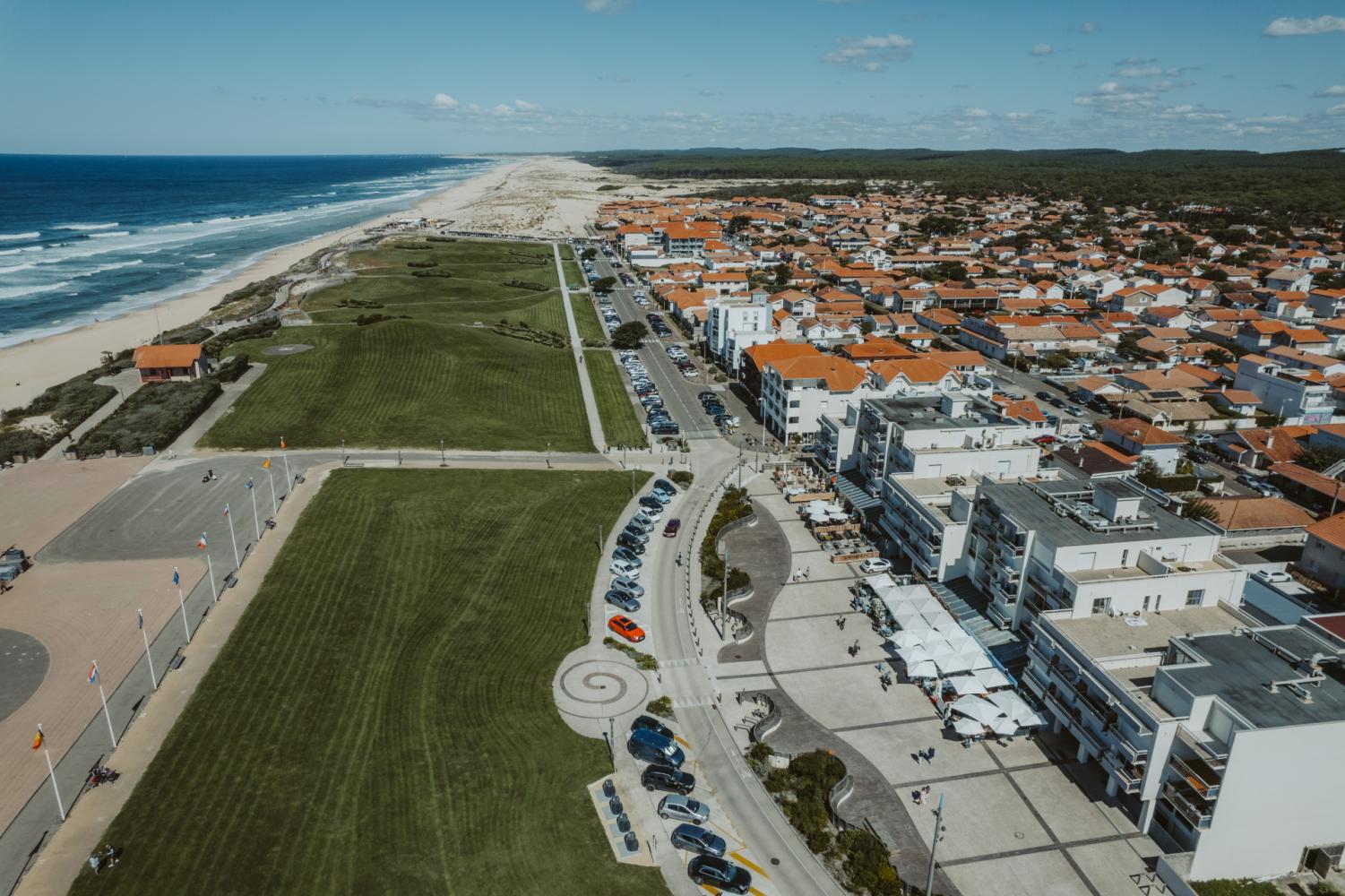 Stationnements boulevard des sables