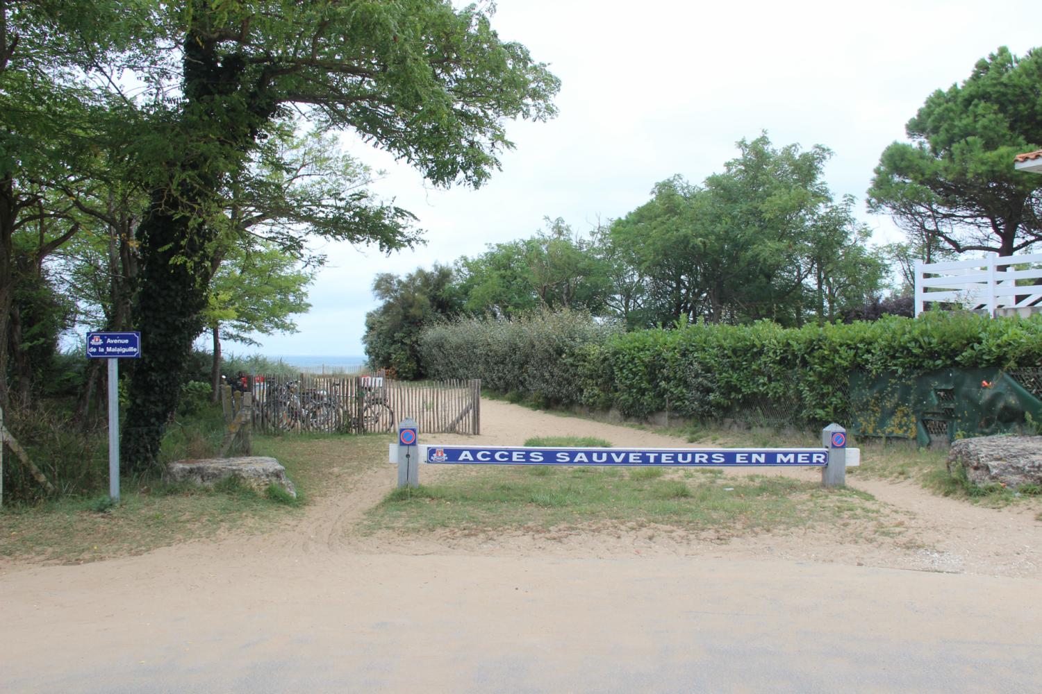 acces plage - Malaiguille