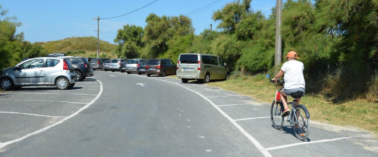 stationnements en épis - Sables vigniers