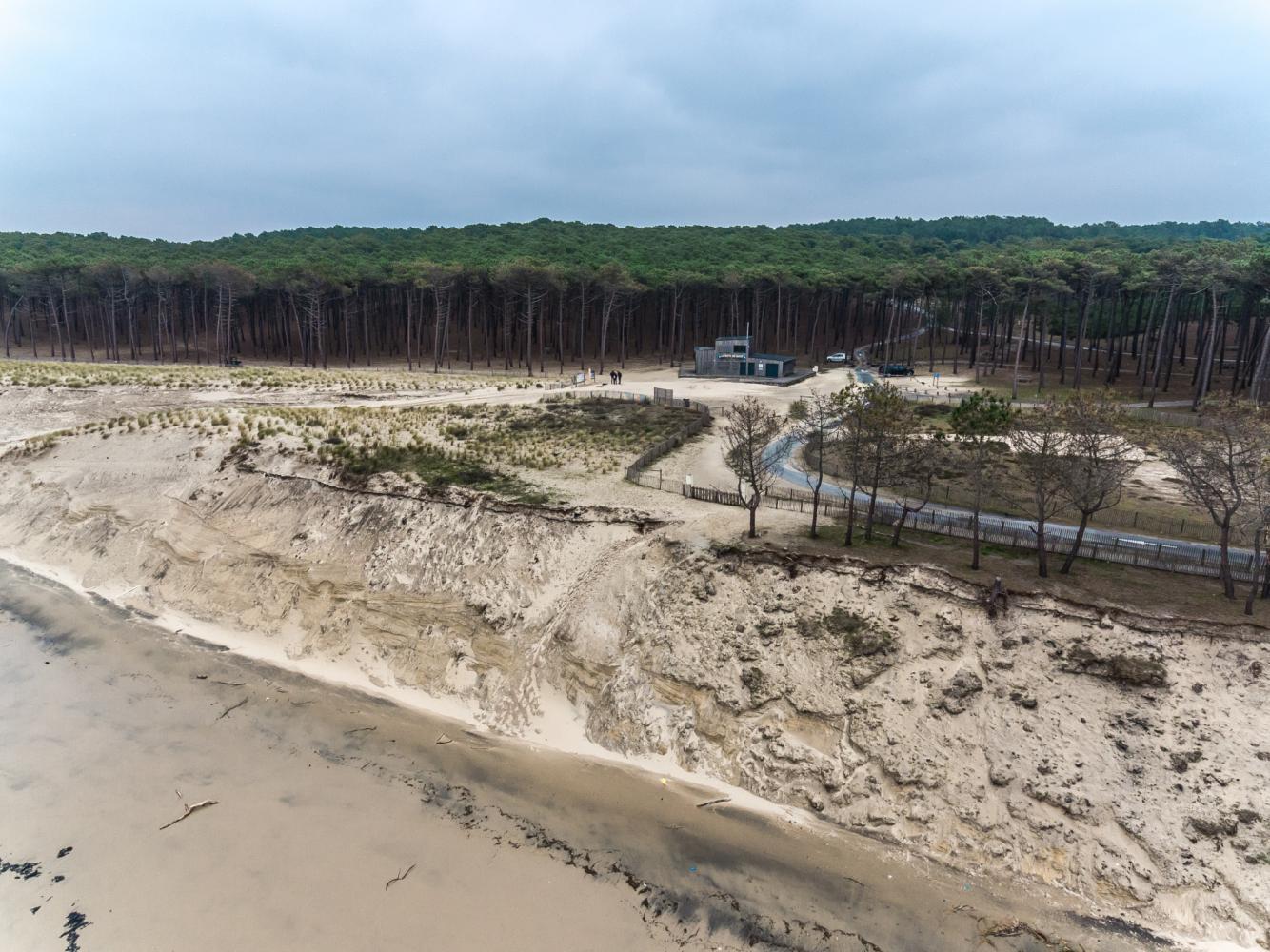 Erosion sur la plage du Petit Nice 